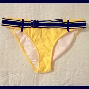 Venus bikini bottoms no tags but never worn
